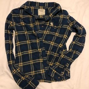Abercrombie and Fitch Women Flannel size M